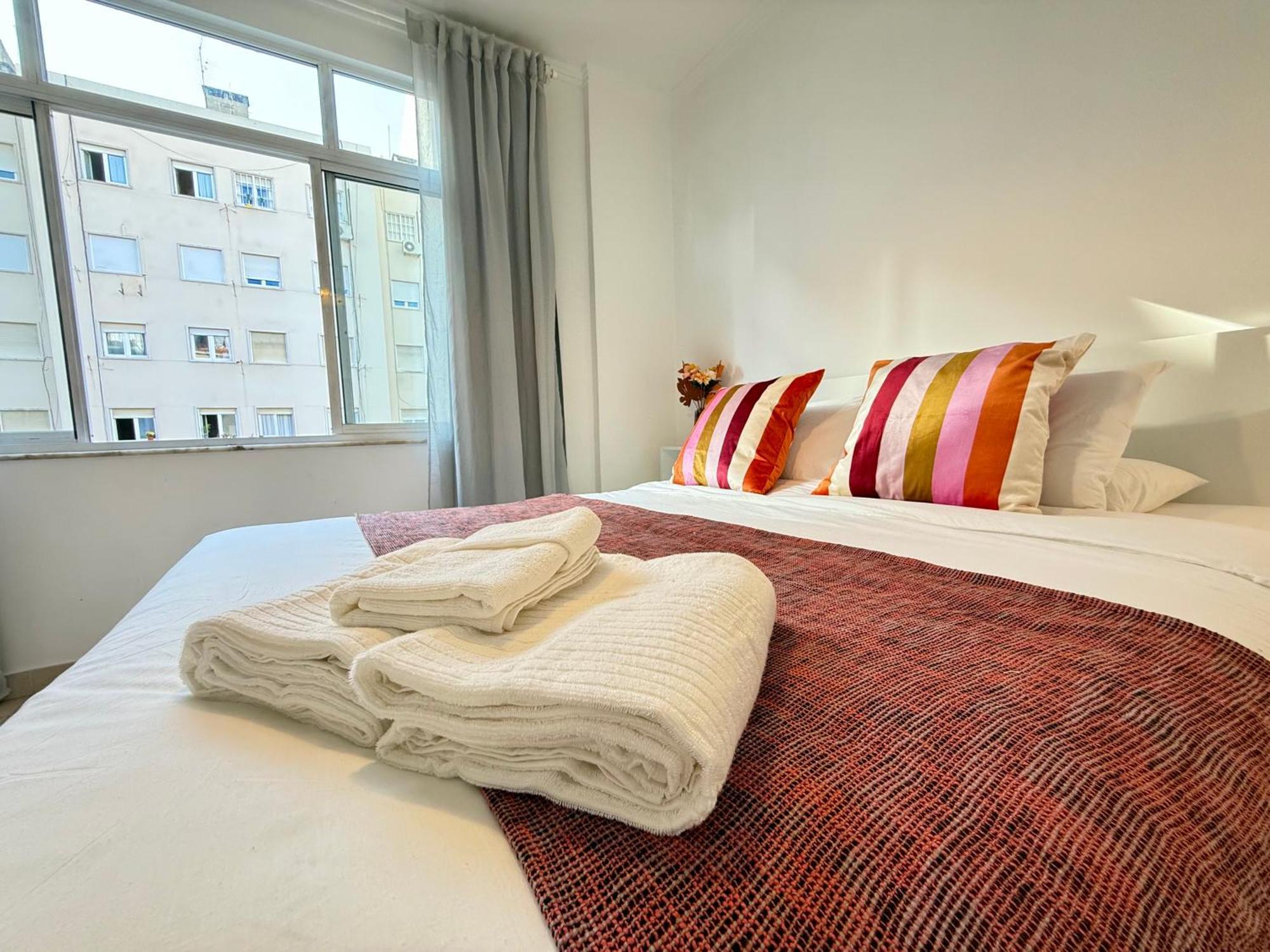 Rooms In Arroios Lisbon Exterior photo